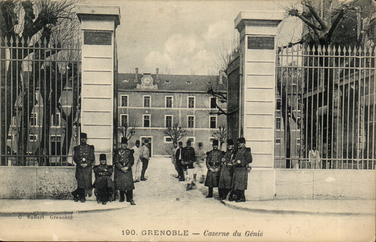 Grenoble - Barracks of Genius CPA