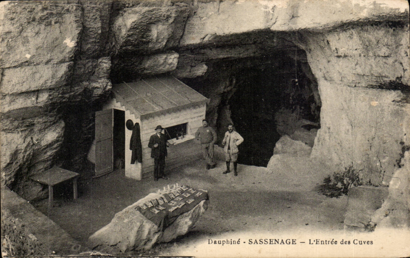 Dauphine - Sassenage - L'Entre des Cuves - CPA