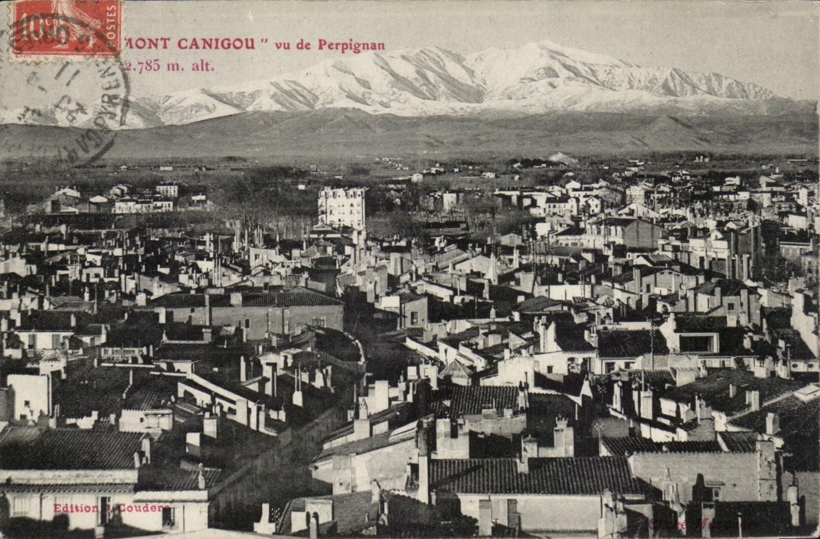 CPA Mont Canigou Vu de perpignan