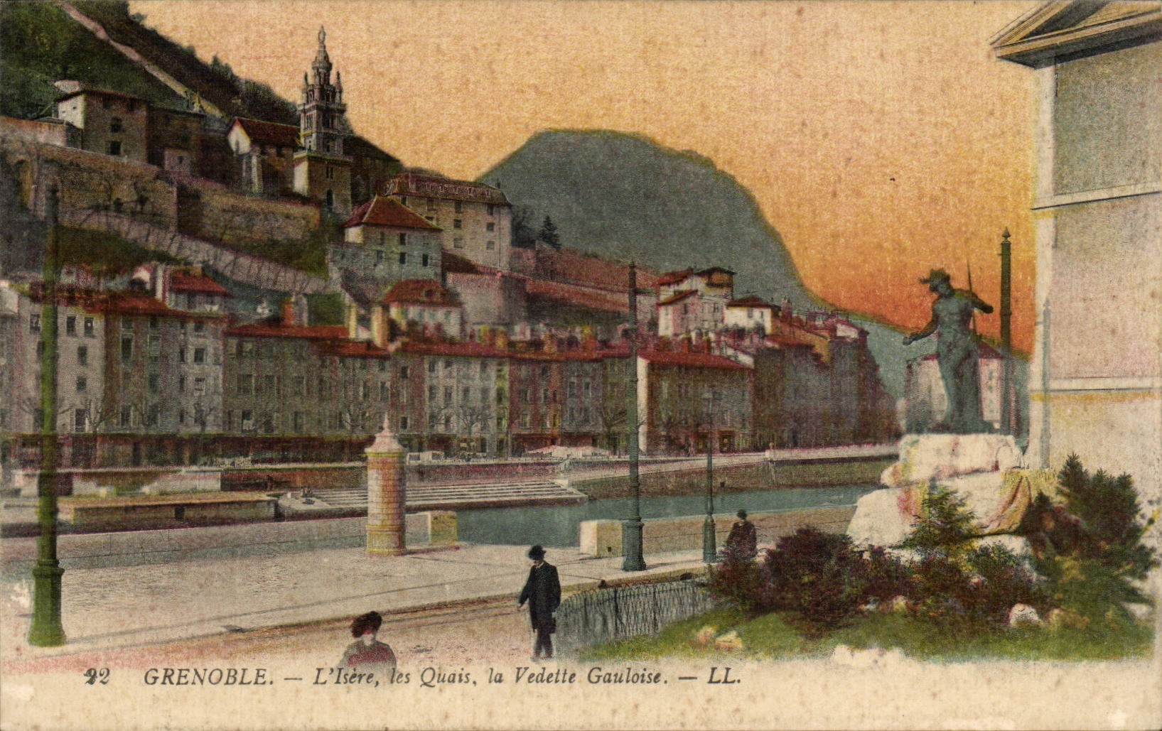 Dauphine CPA Grenoble Isere quays the Gallic high-speed motorboat