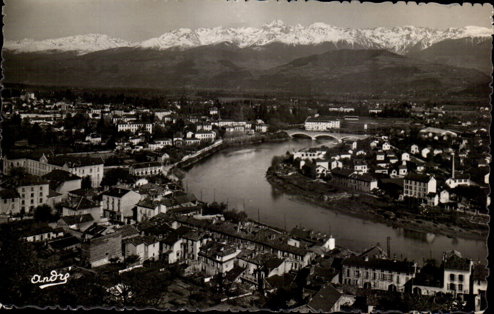 Dauphine CPA Grenoble the Mug View the isere and the Alps