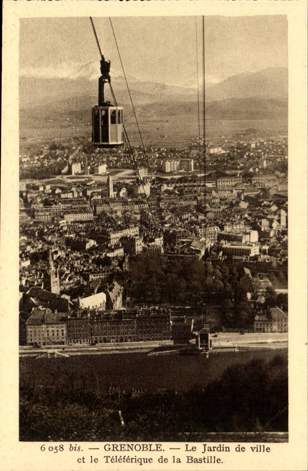 Dauphine CPA Grenoble der Garten der Stadt und das teleferic der Bastille