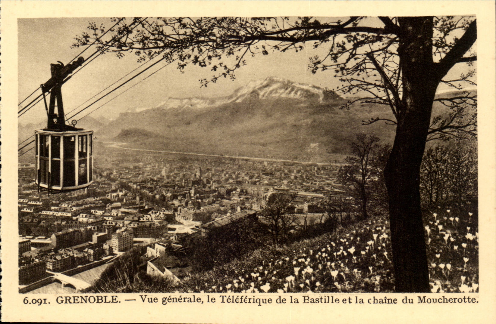 Dauphine CPA Grenoble View the teleferic of the Bastille and chains it of Moucerotte