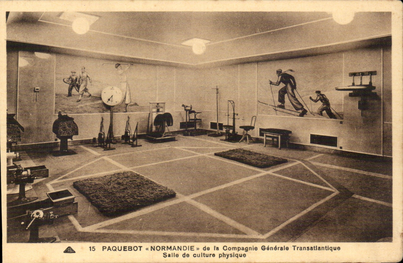 CPA Normandy Steamer of the General Company Transatlantic Room of physical culture (steamer ski)