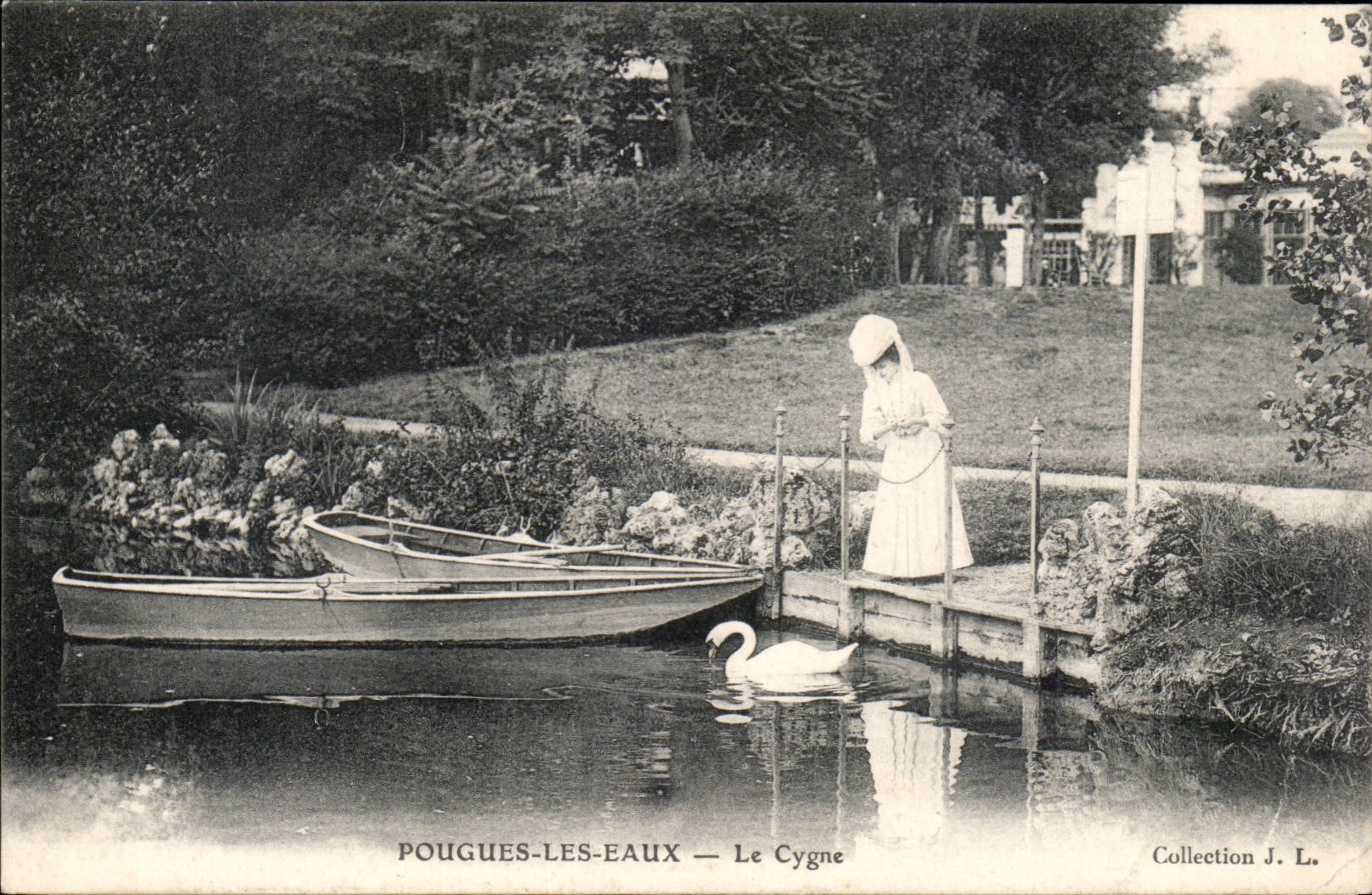 Pougues Water - Pretty Woman - the Swan the Lake - boat - boat CPA