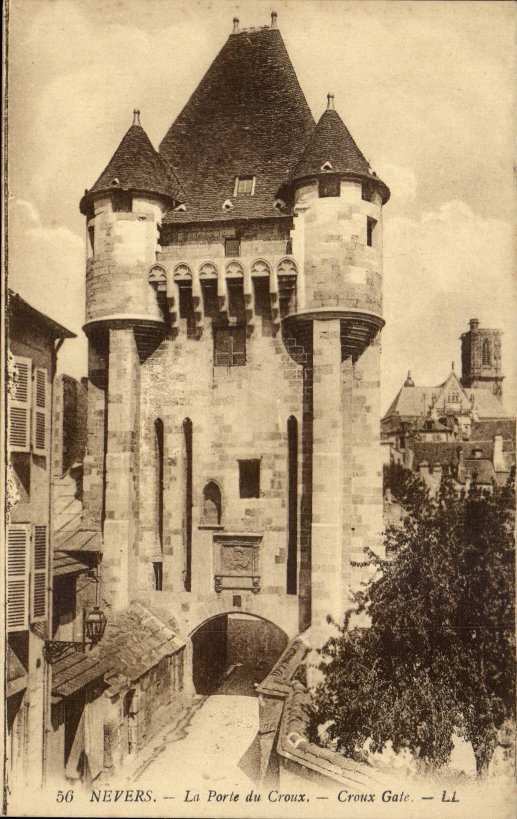 Nevers - the Gate of Croux - CPA