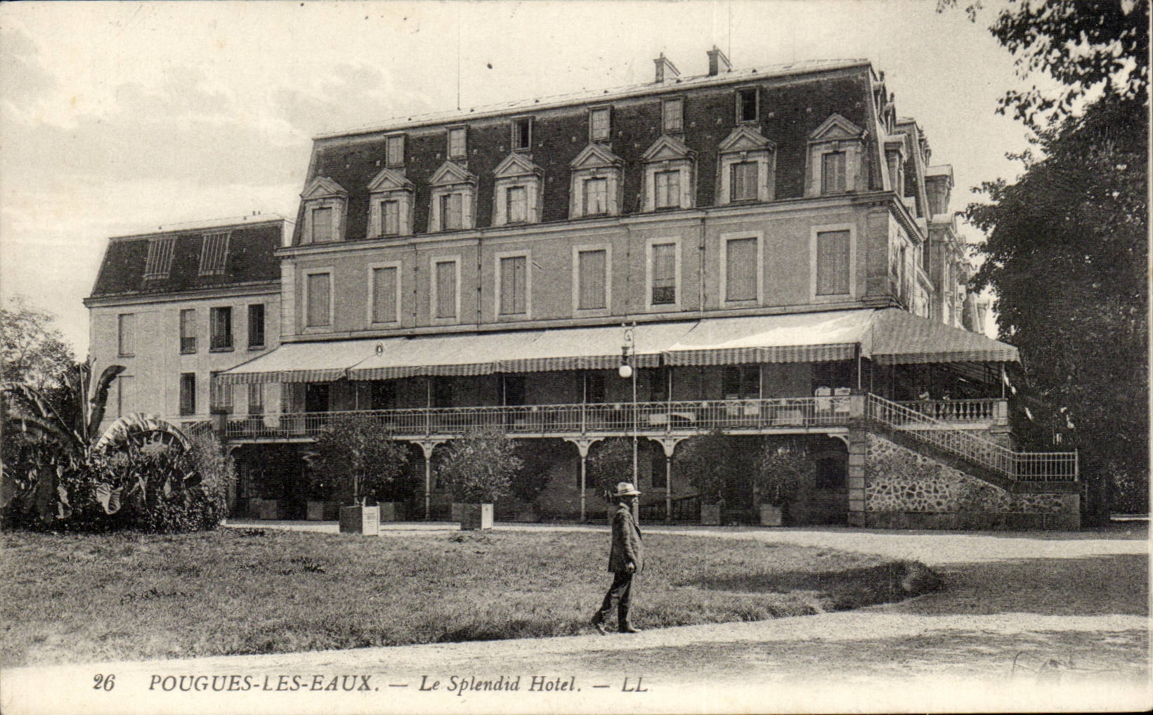 Pougues Water - Splendid Hotel - CPA