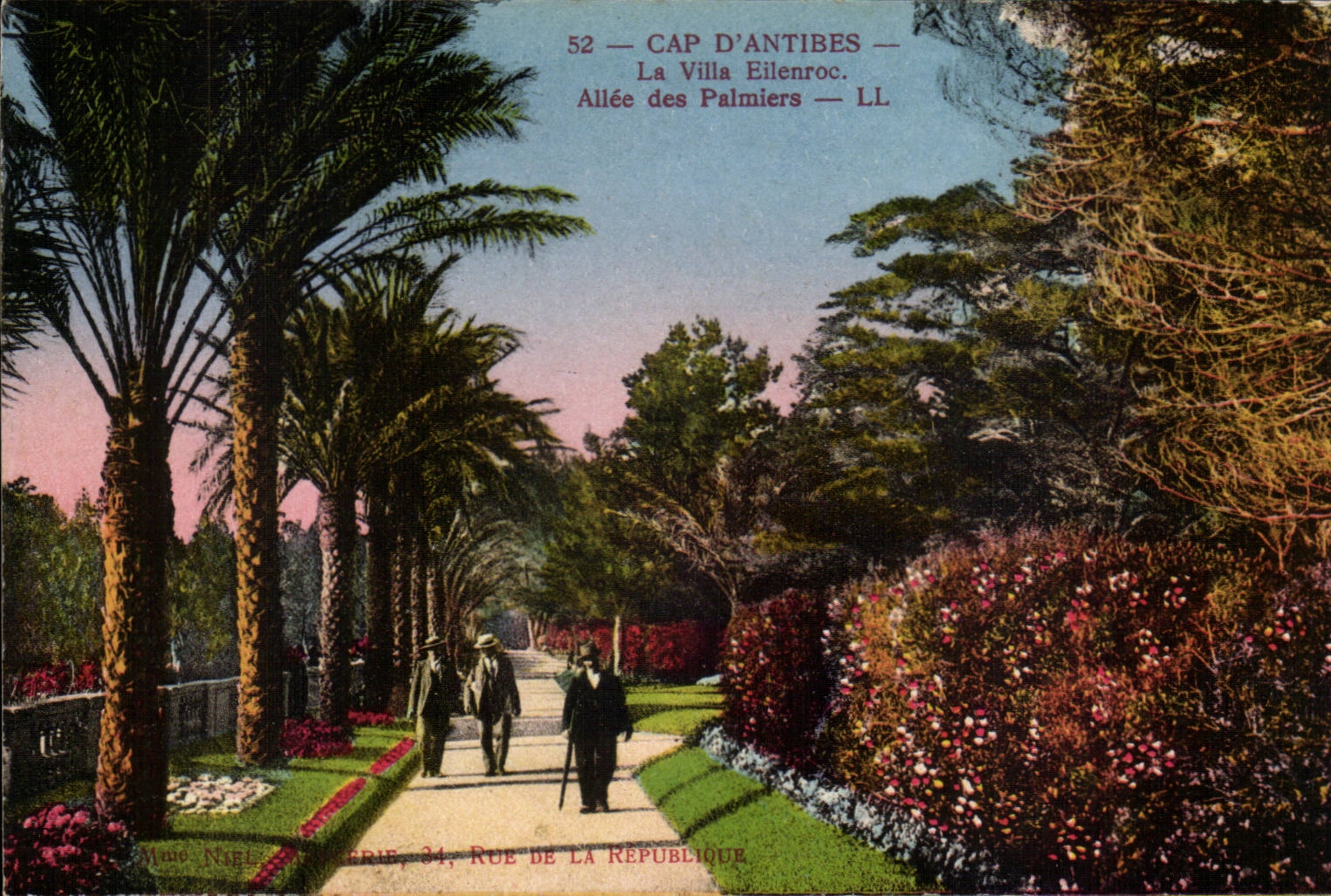 The Dimension of Azure - Cape d' Antibes - Eilenroe Villa - Allee of Palm trees - CPA