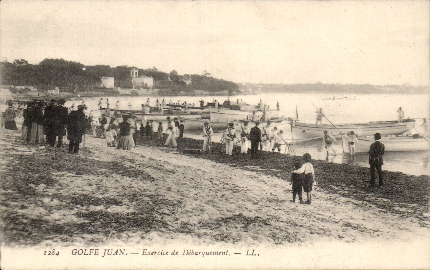 Nettes - Exercise de Debarquement - Kind - Boot - Boot - CPA (militaria)