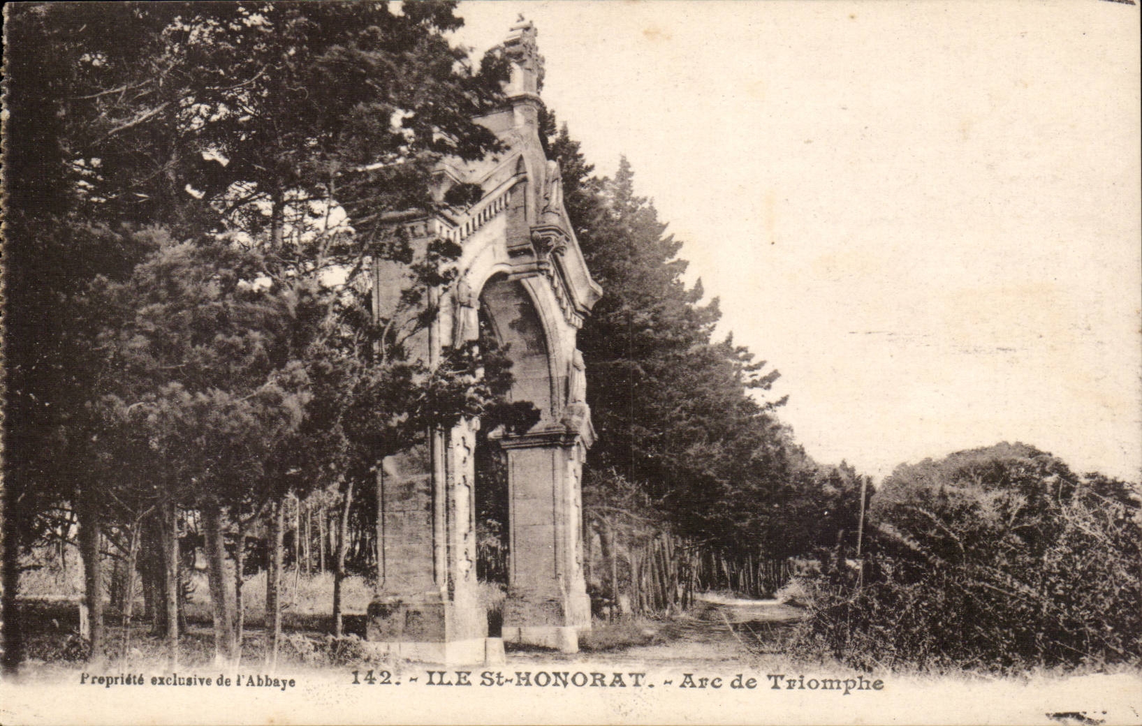 Insel-Str Honorat - Arc de Triomphe - CPA