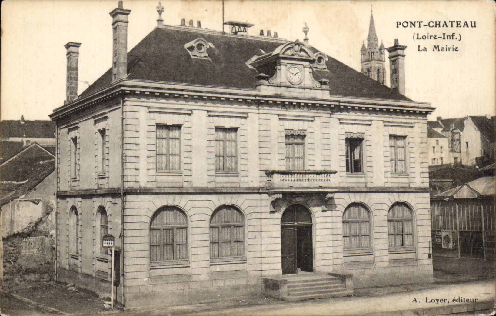 Pont Château cPA the town hall