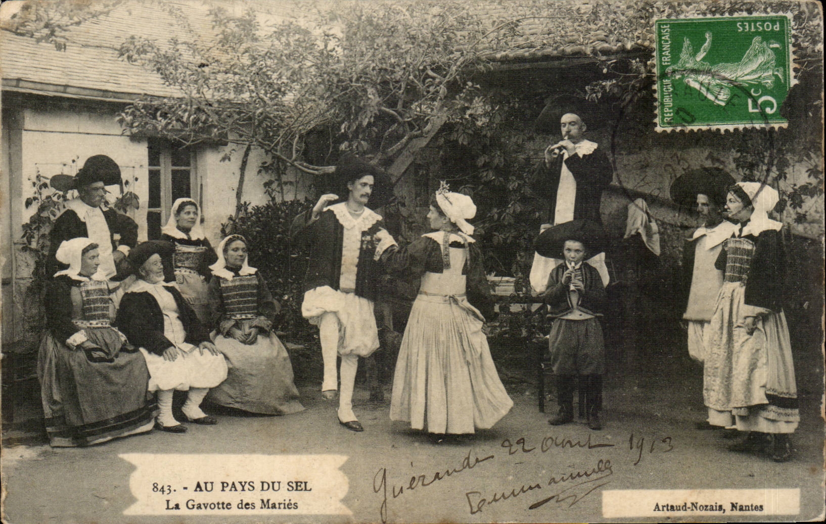 With the country of salt CPA the gavotte of marry (folklore caps)