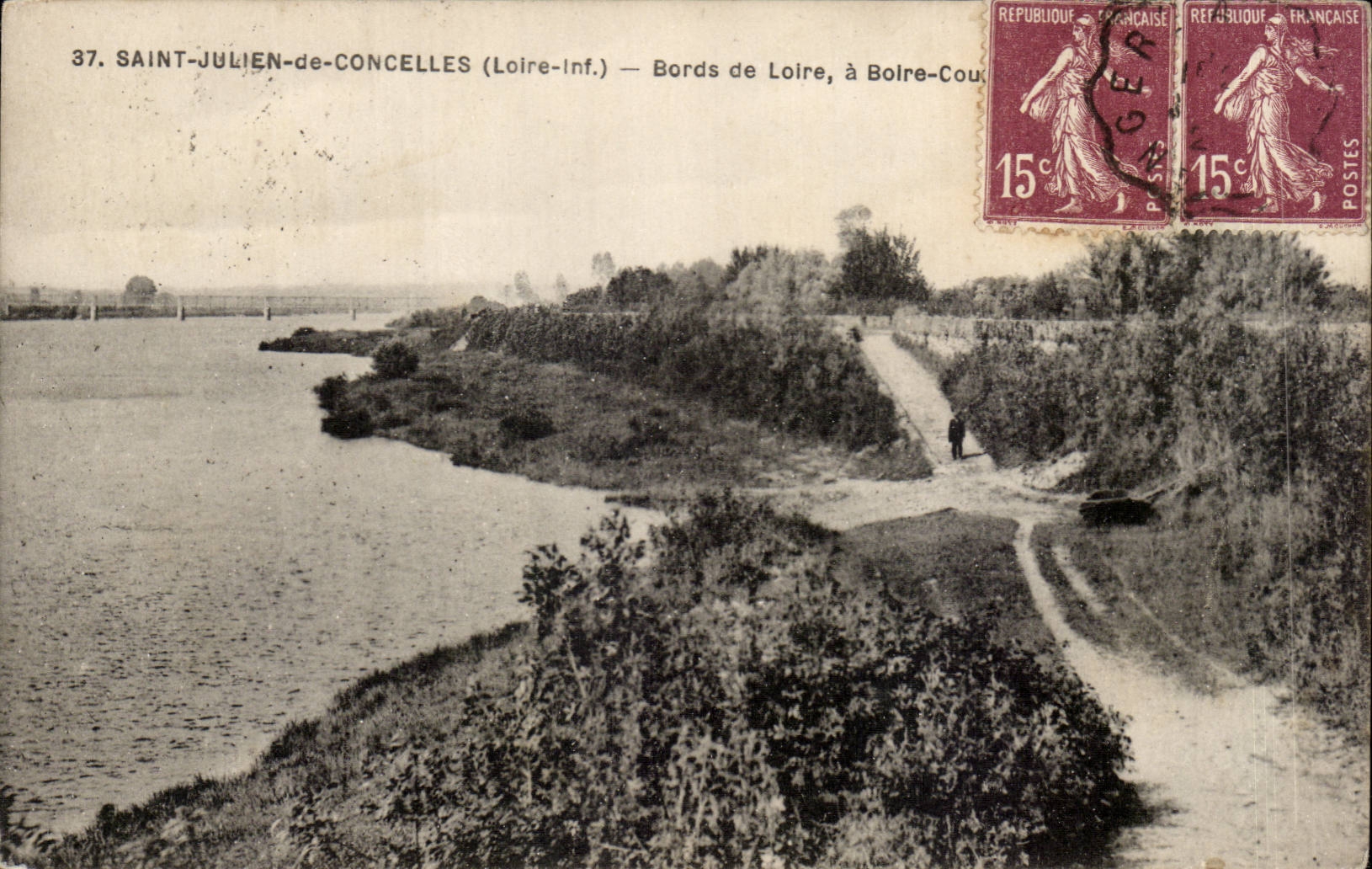 St Julien de Concelles CPA Bords des Loire hat Boire