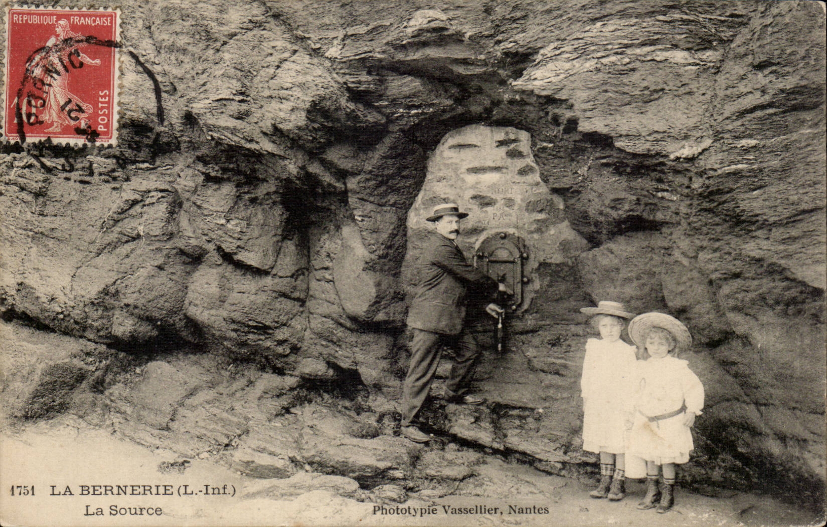 Bernerie CPA die Quelle (Kinder)