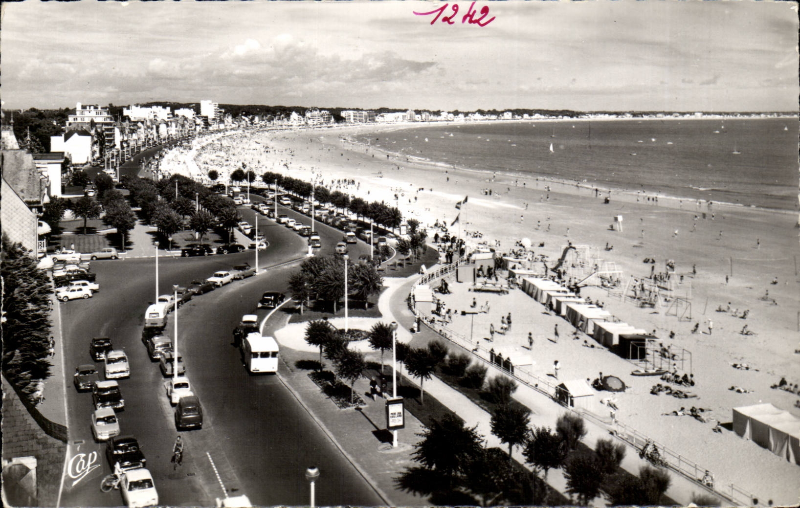 Baule CPA View of the beach taken of the Majestic hotel