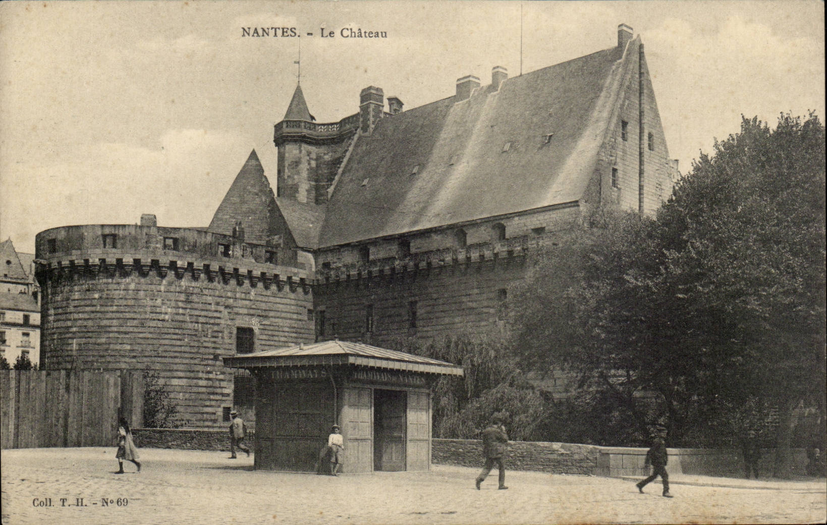 CPA Nantes the castle