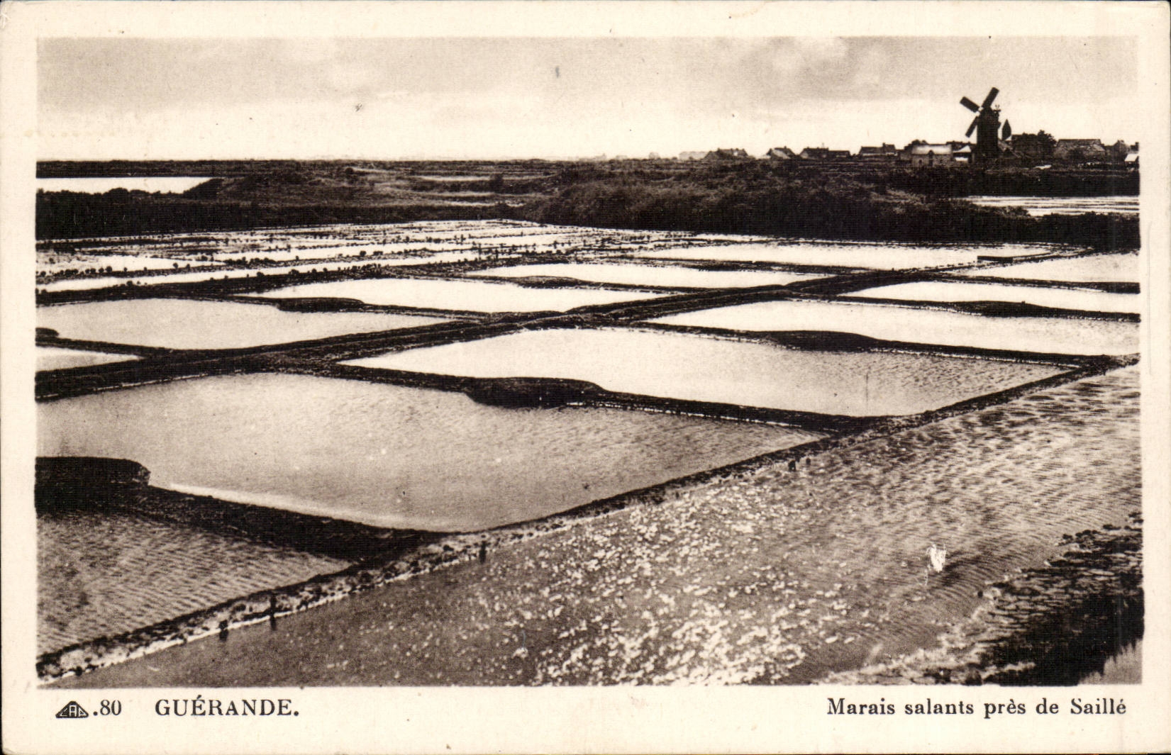 CPA Guerande Marais saline close to Covers (mill millet)
