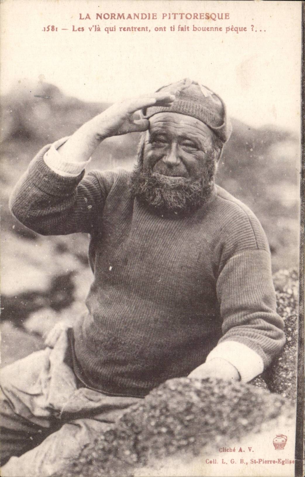 CPA picturesque Normandy the vl' has which return! have Ti made bouenne peque? (folklore caps costume)