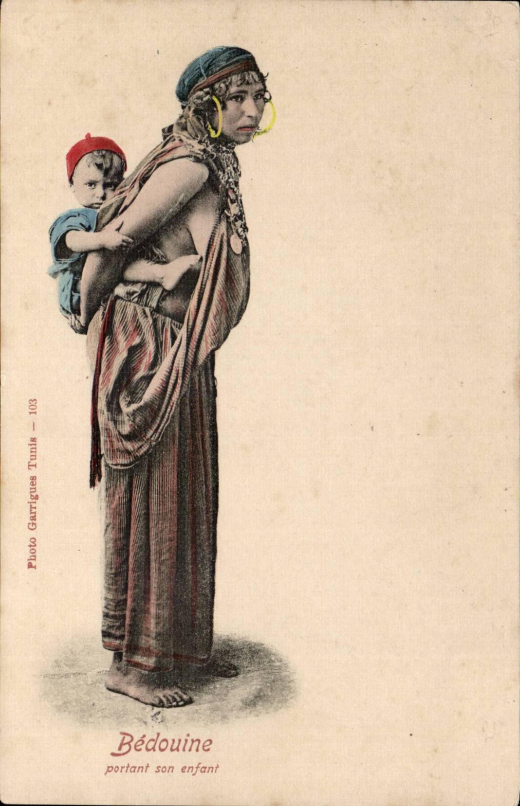 CPA Fantasy Bedouin Carrying her child