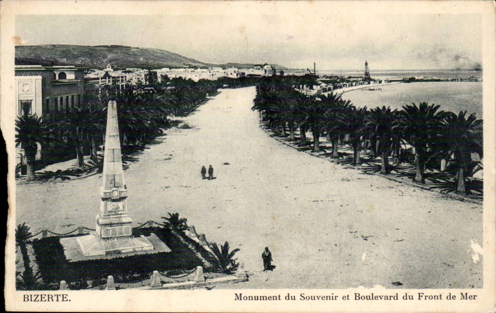 Tunisia Bizerte CPA Monument of the memory and boulevard of the sea front