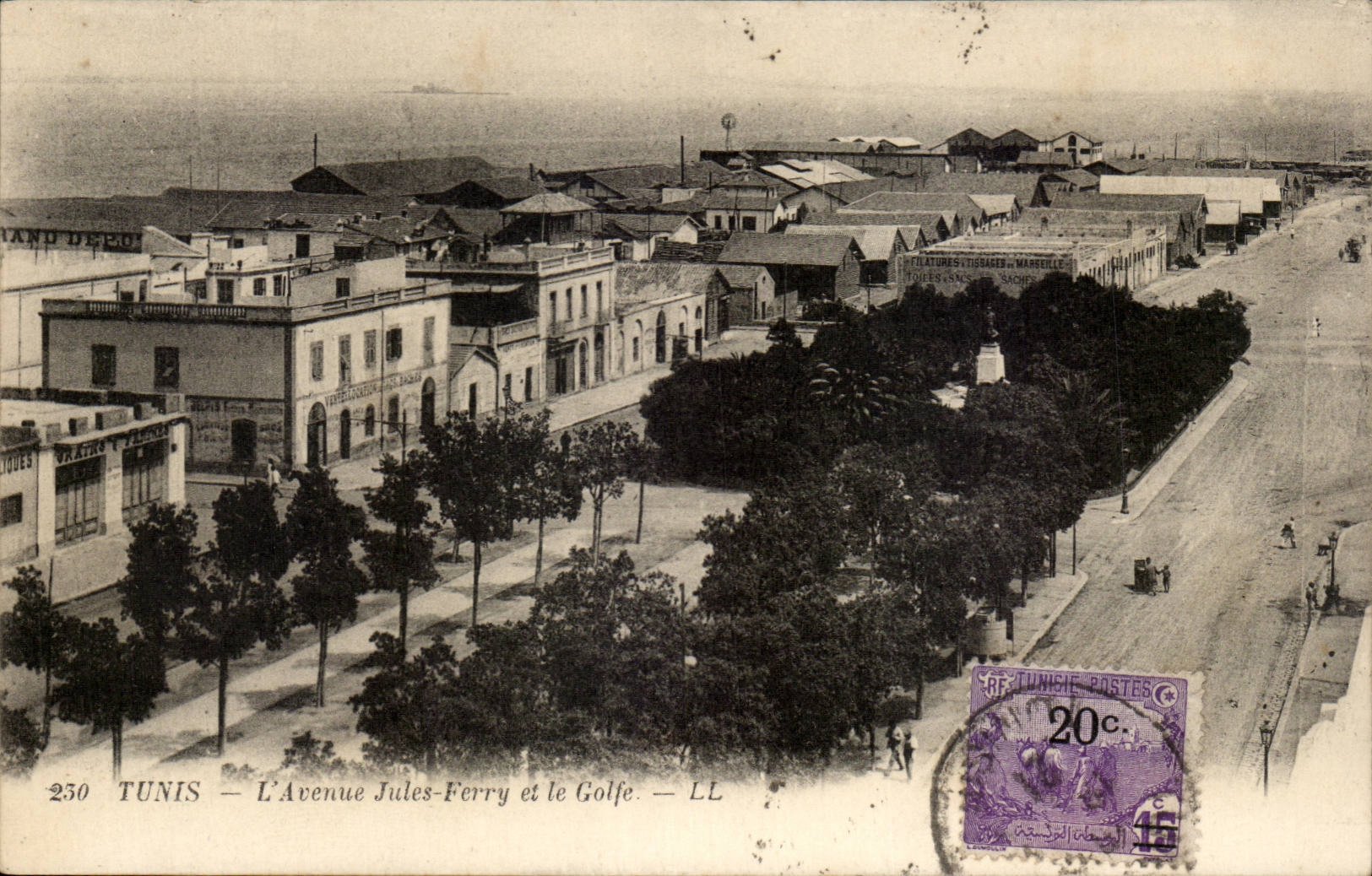 Tunisia CPA Tunis the avenue Jules Ferry and the gulf