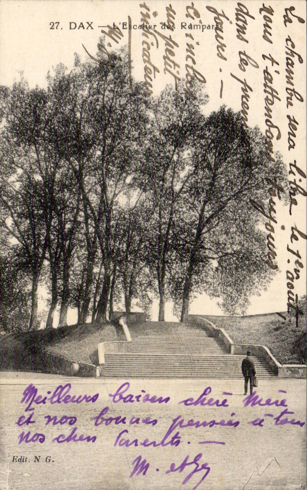 DAx CPA L'escalier et les remparts