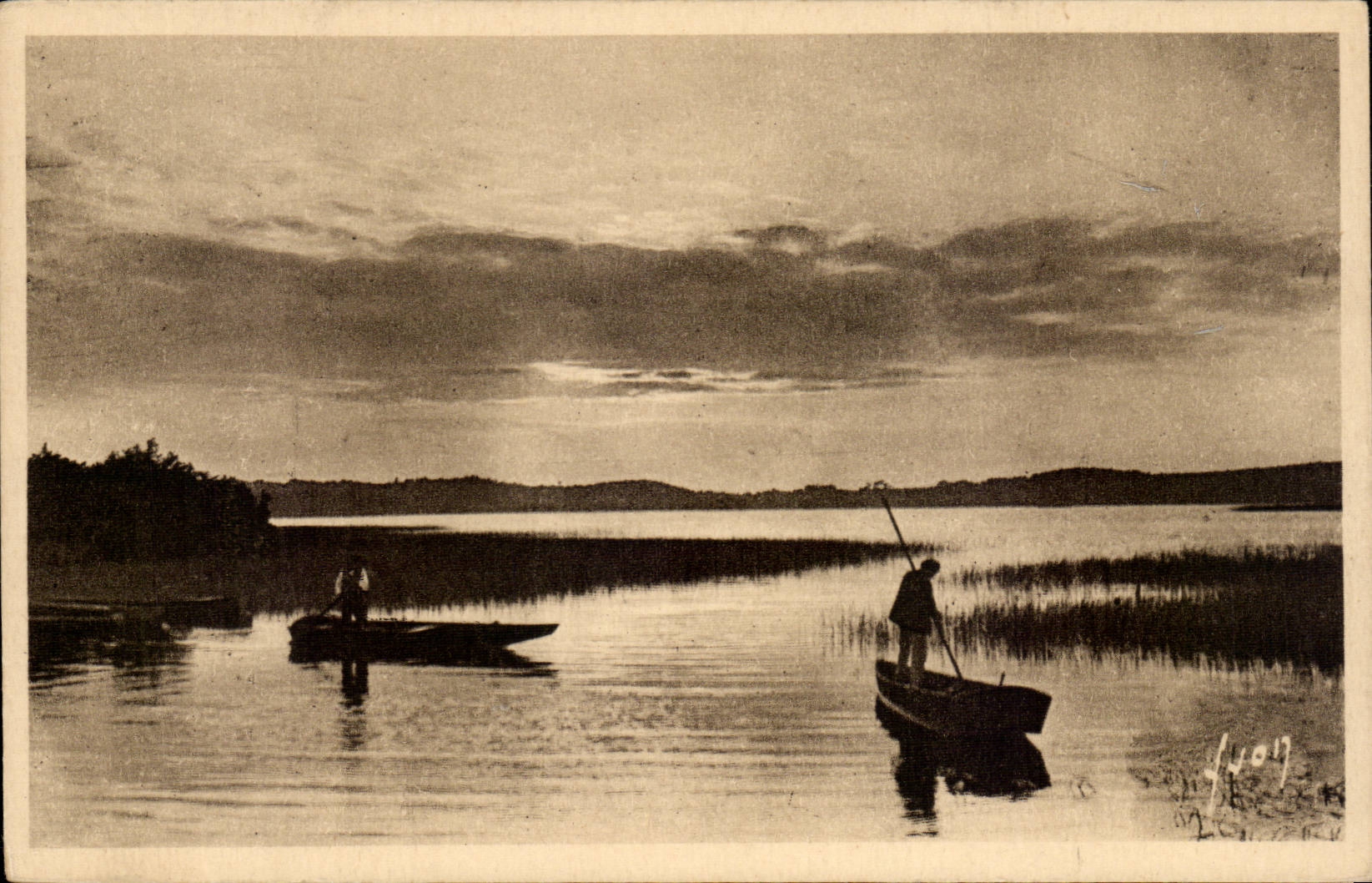 Moors of Gascogne CPA Twilight on the pond of Leon