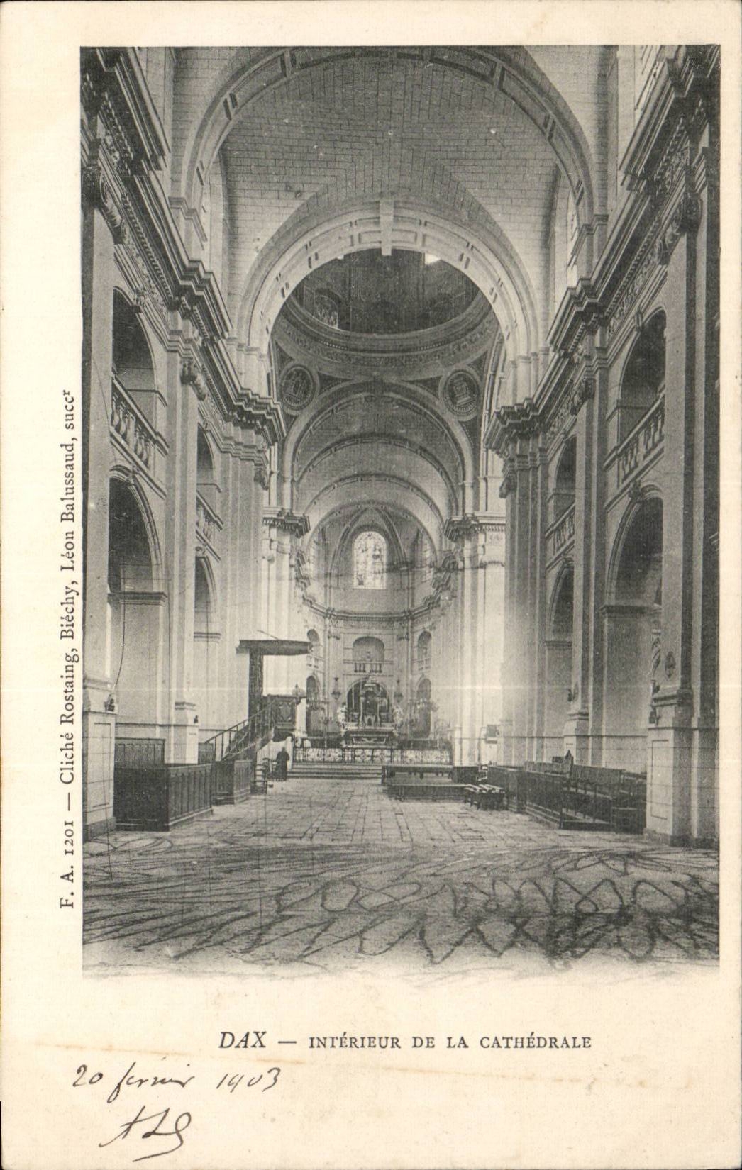 Dax CPA Interieur de la cathedrale