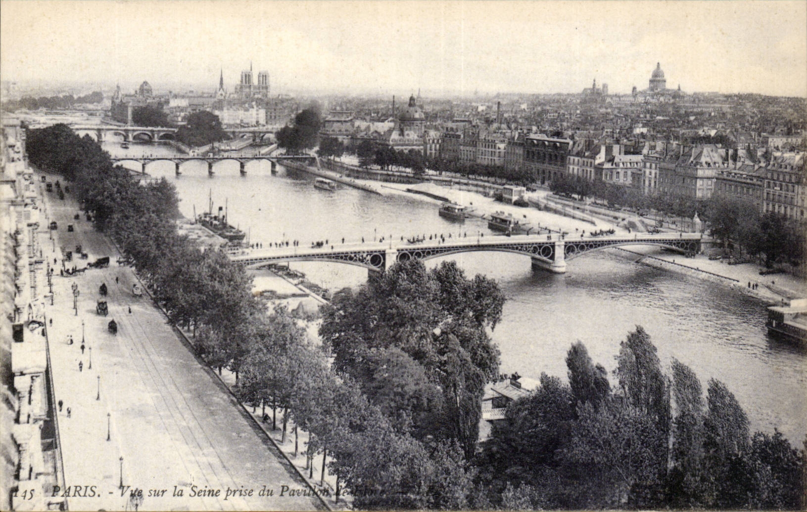 Paris CPA Vue sur la Seine prise du pavillon de Flore