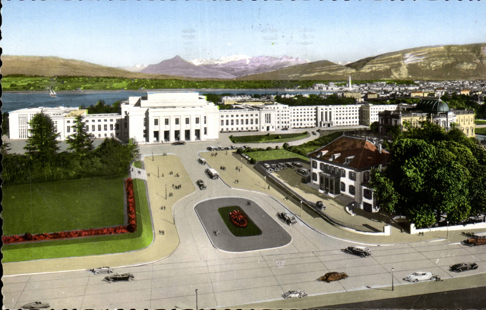 Switzerland Geneva MODERN CARD the palate of the Nations Seen on the city and the Mount Blanc