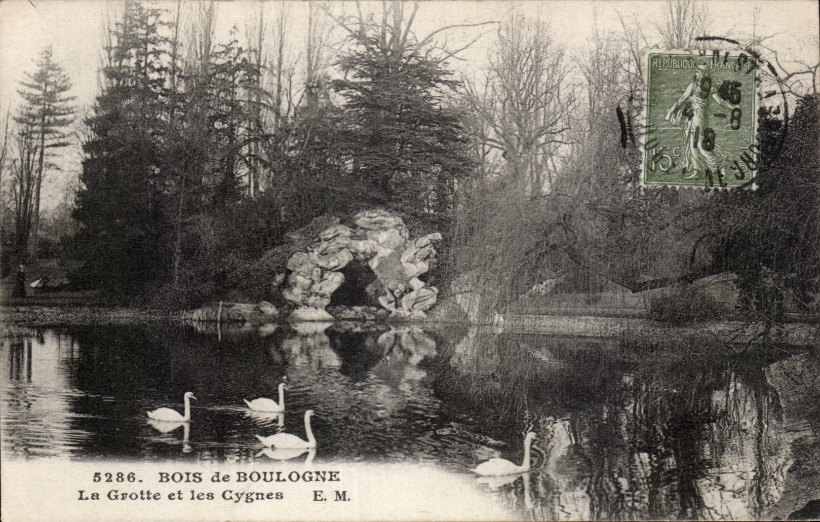 Paris CPA Bois de Boulogne La grotte et les cygnes