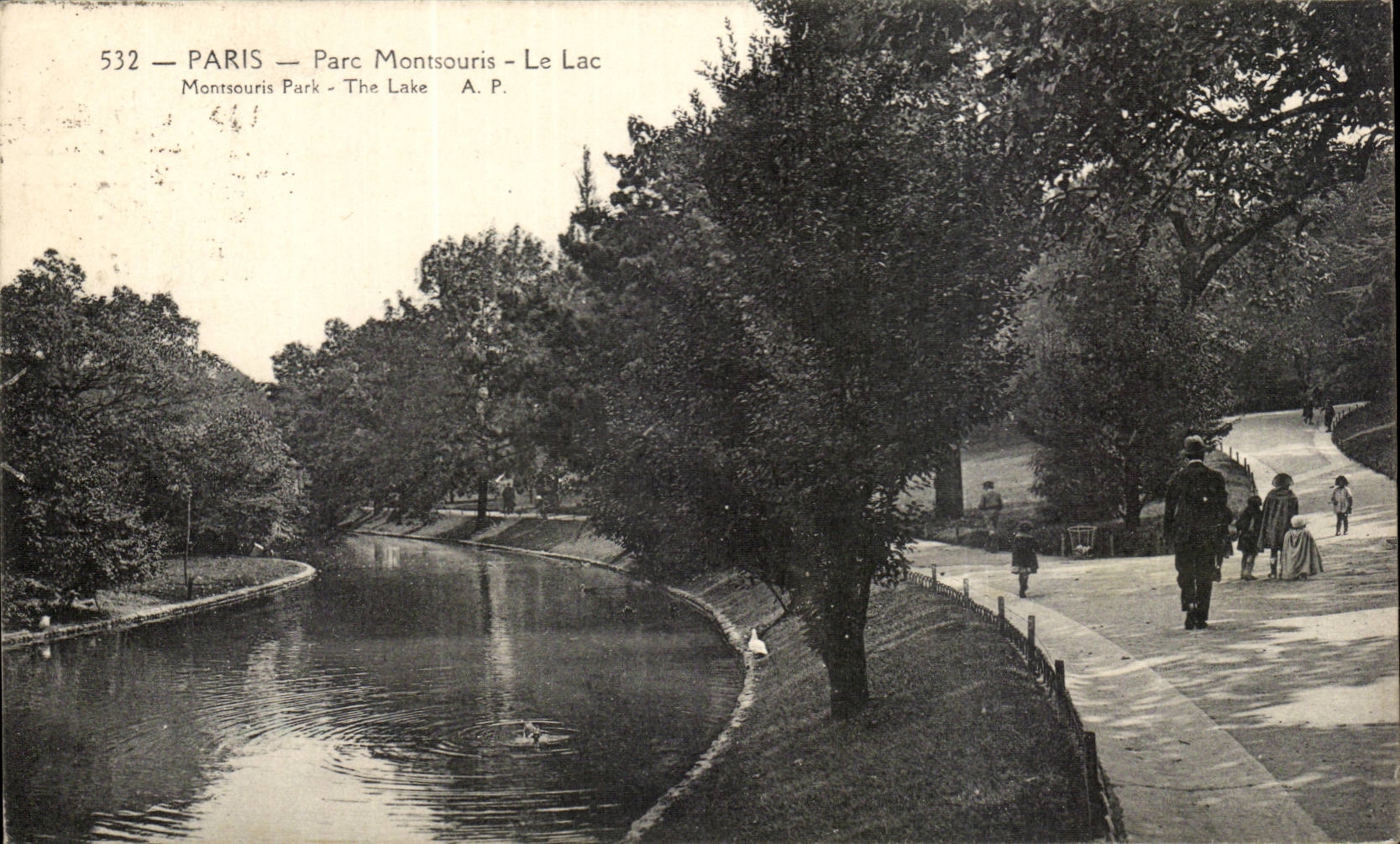 Paris CPA the Montsouris park the lake