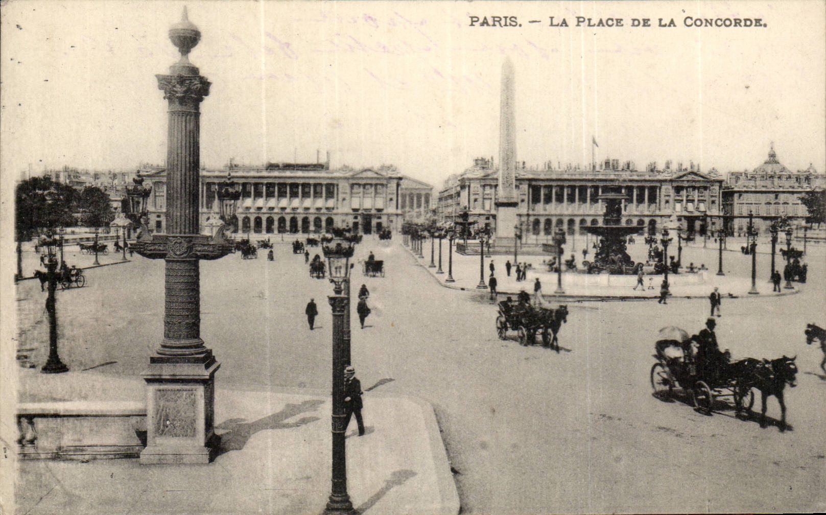 Paris CPA La place de la concorde