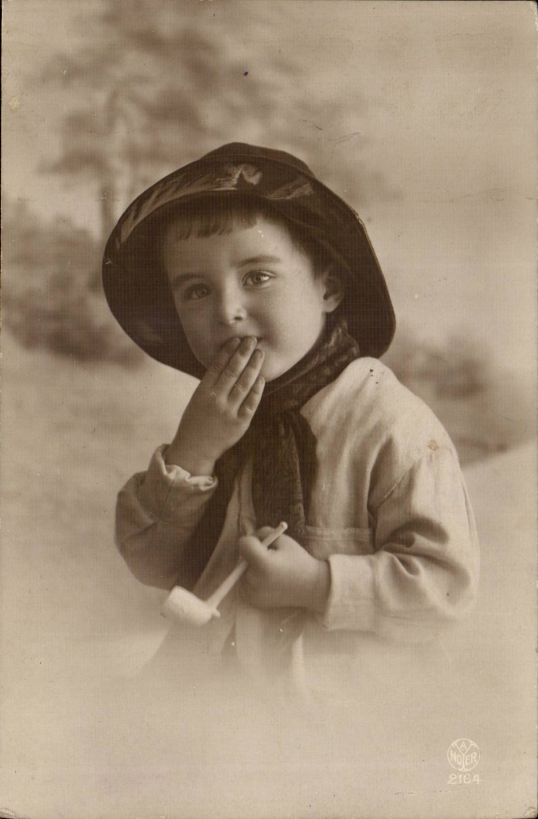 CPA Fantasy Child Boy Servant boy with the pipe (tobacco tobacco)