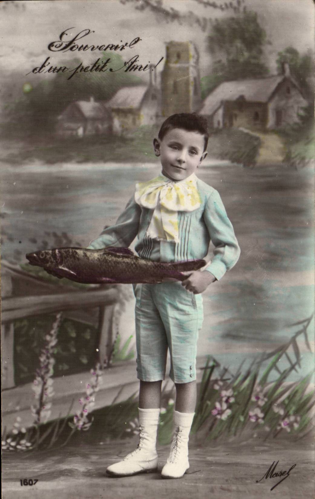 CPA Fantasy Child Boy Child Poisson