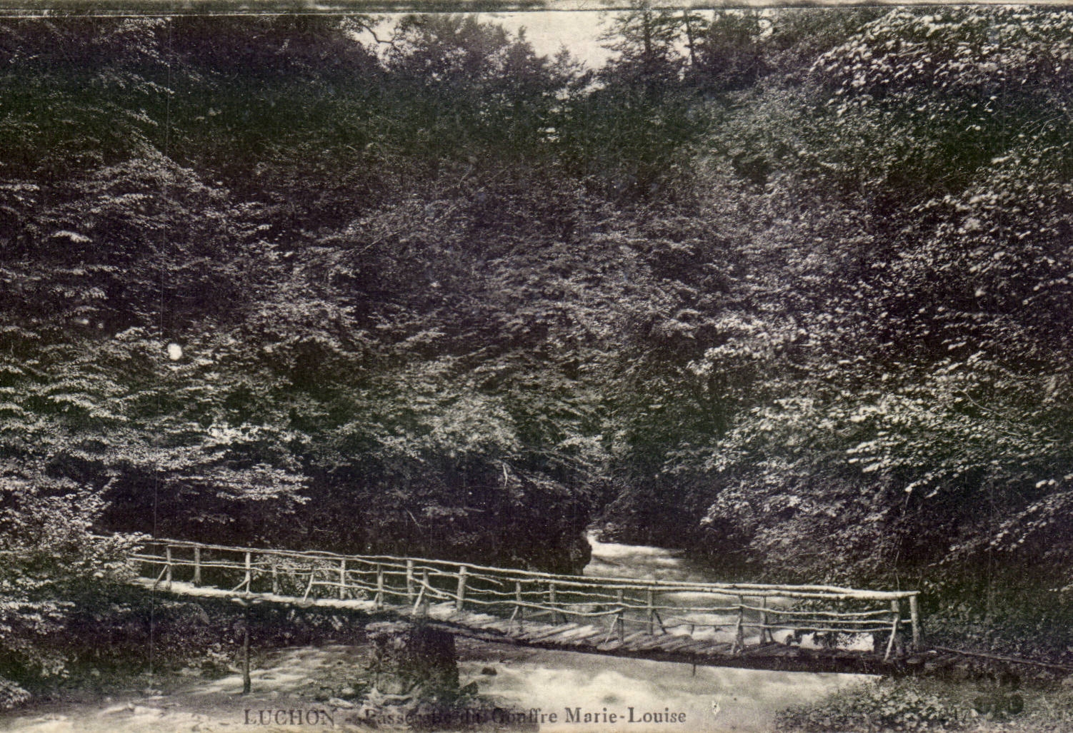 Luchon CPA Footbridge of the pit Marie Louise