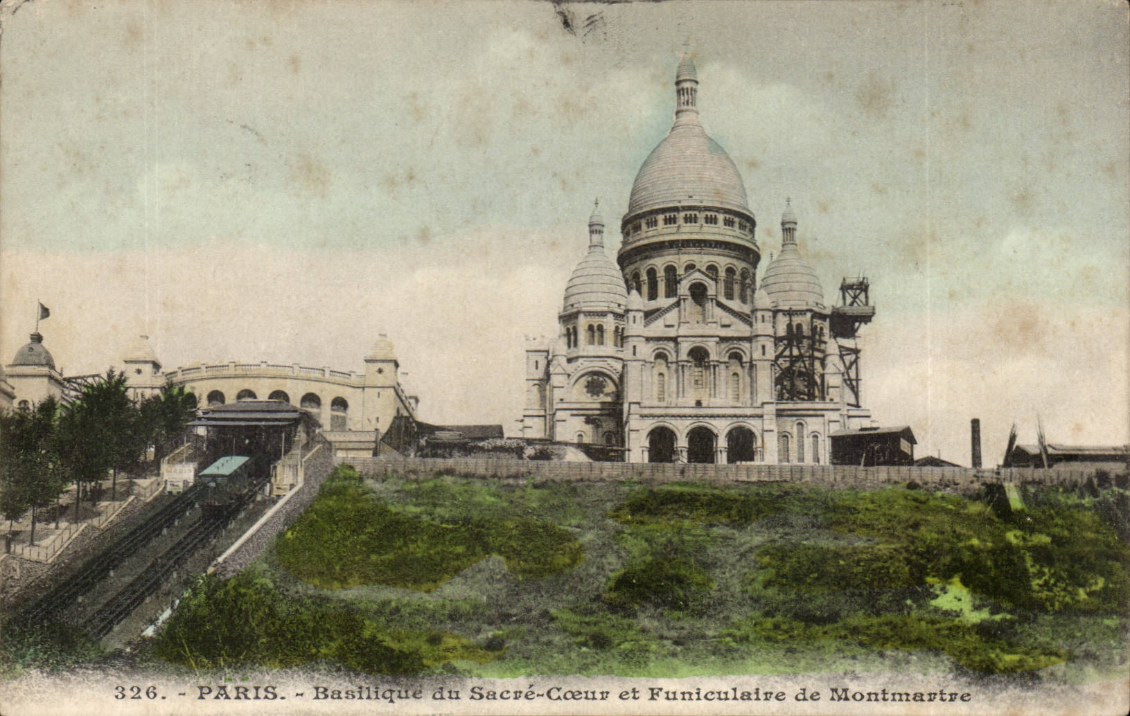 Paris CPA Montmartre Basilique du Sacre Coeur et funiculaire de Montmartre