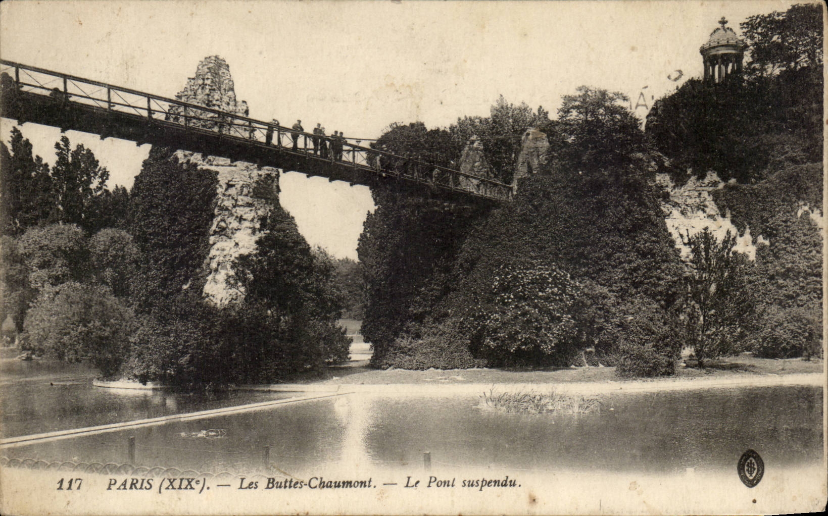 Paris CPA the Chaumont Hillocks the suspended bridge