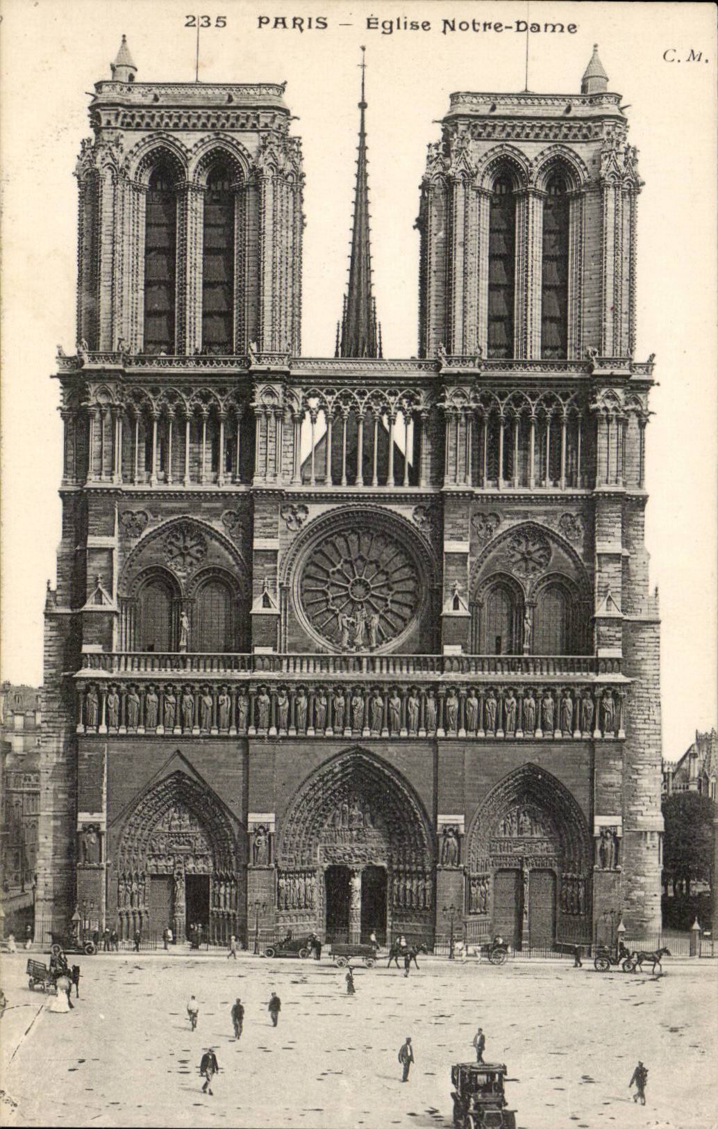 Paris CPA Notre Dame