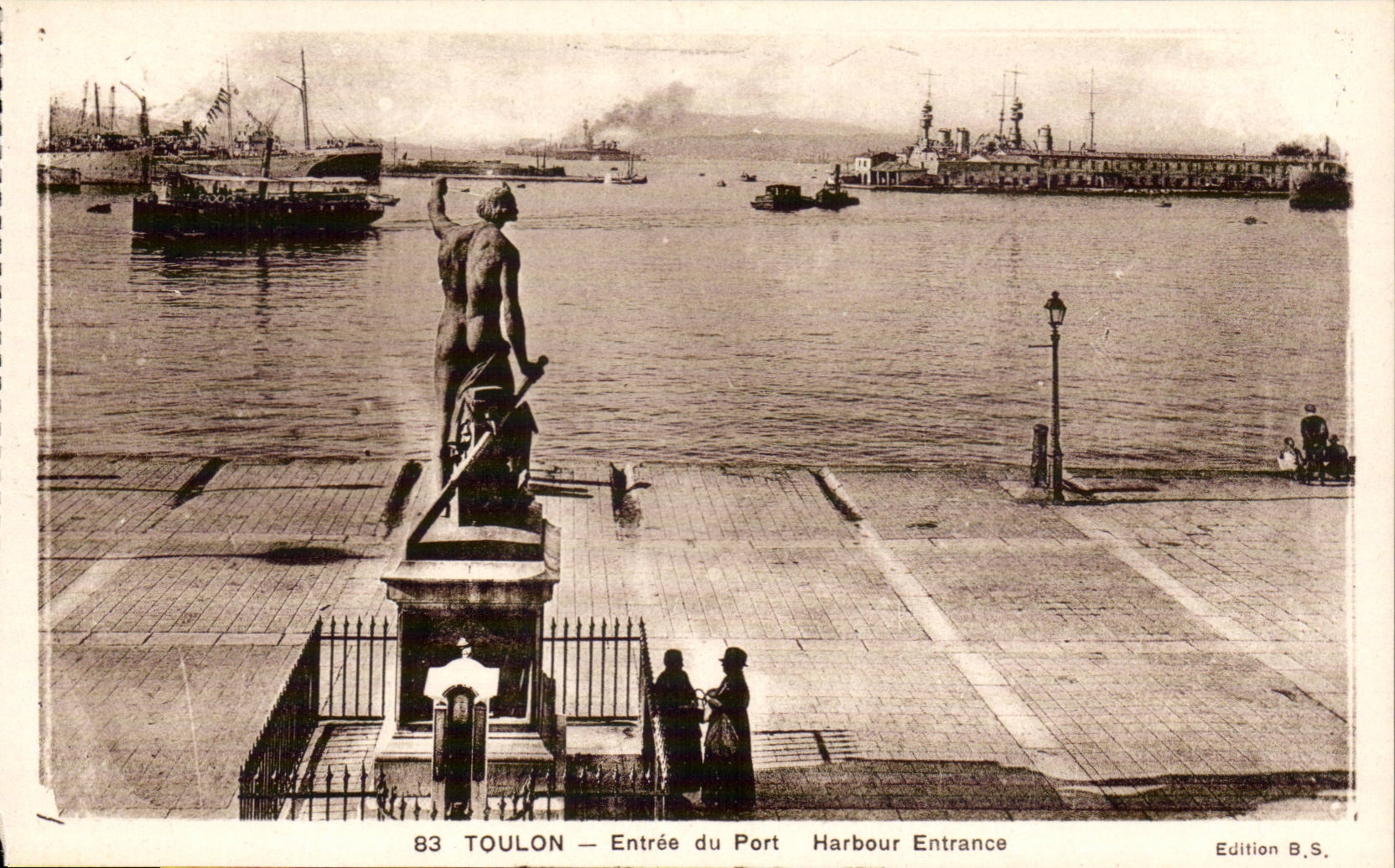 Toulon - Entrance of the Port - CPA