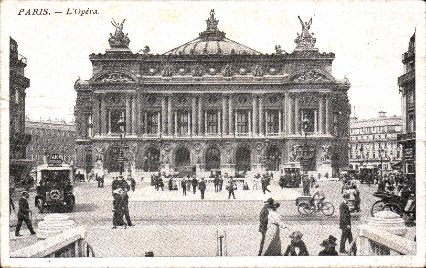 Paris - 9 - L'Opera - automobile - mercedes - velo - CPA 