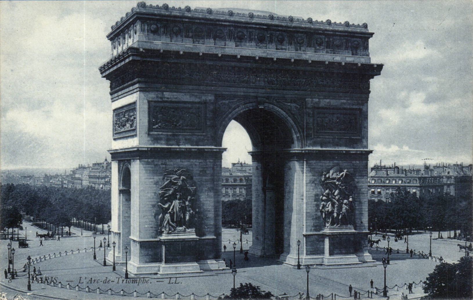 Paris - 8 - Arc de Triomphe - CPA