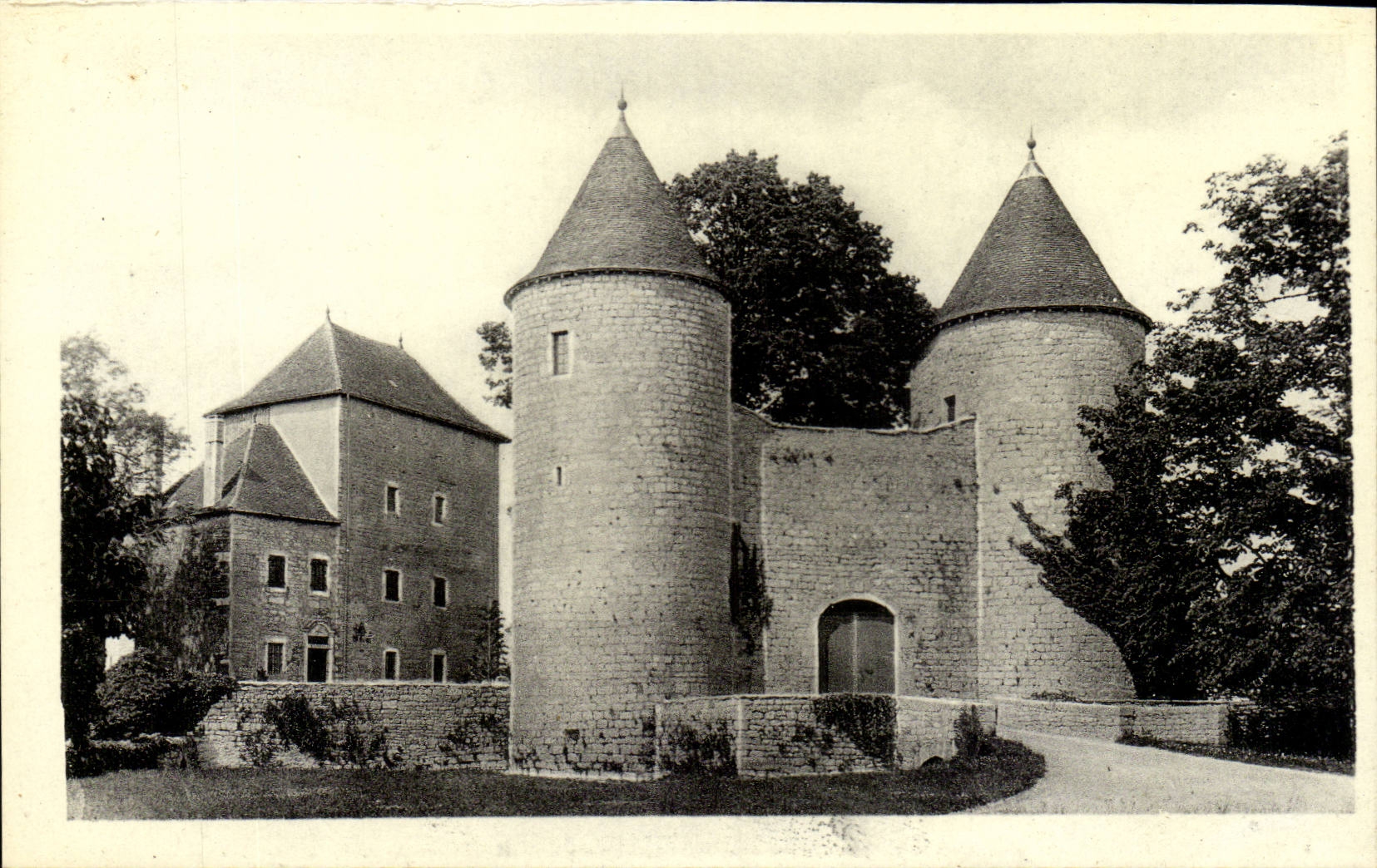 Surroundings of St Love - Castle of Andelot - CPA
