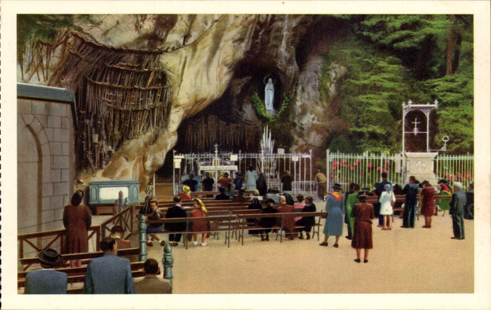Lourdes - the Basilica - the Cave - CPA