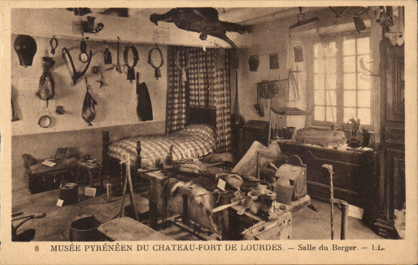 Lourdes - Pyrenean Museum of the Castle Fort - Room of the Shepherd - CPA