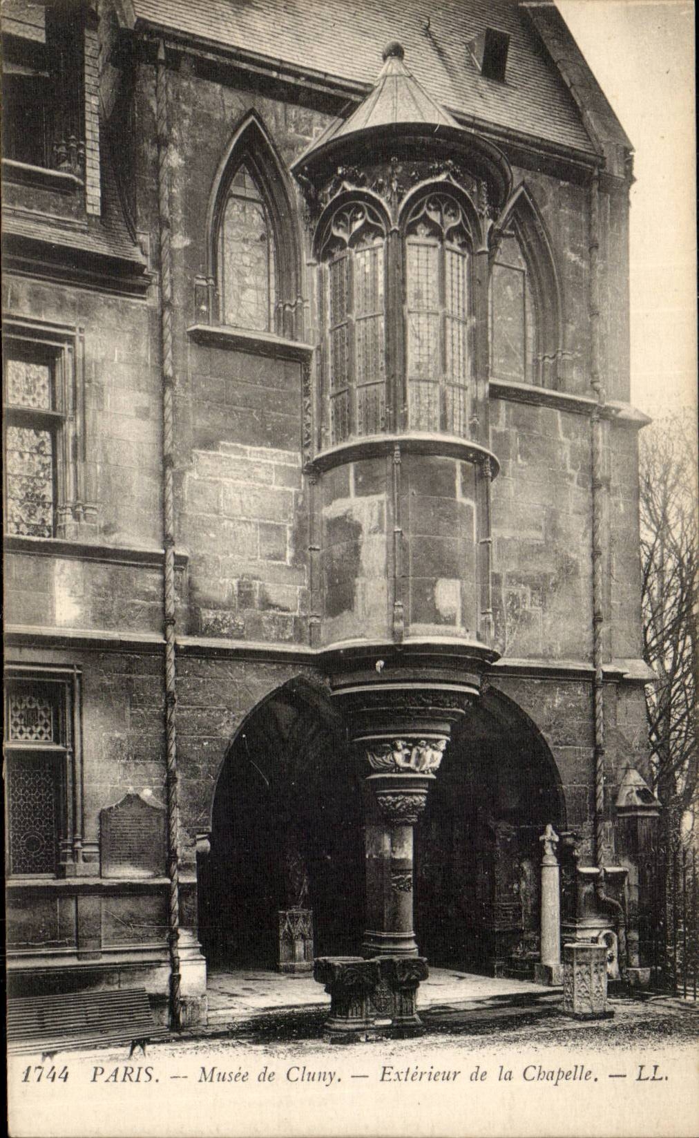 Paris - 5 - Museum of Cluny - Outside of the Vault - CPA