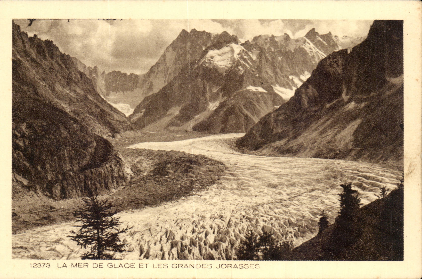 CPA sea of ice and large the jorasses