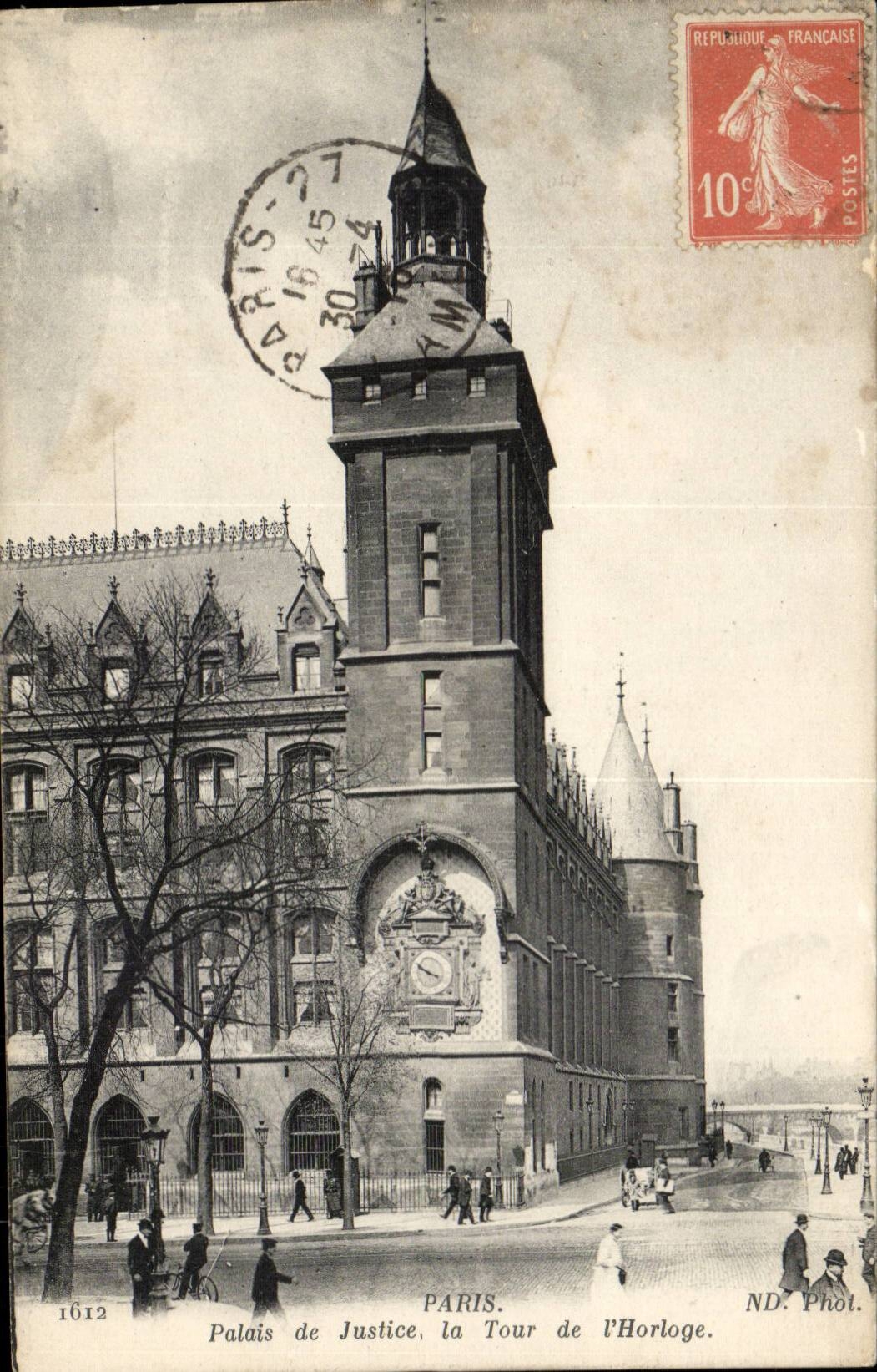 Paris CPA Palais de Justice la tour de l'horloge