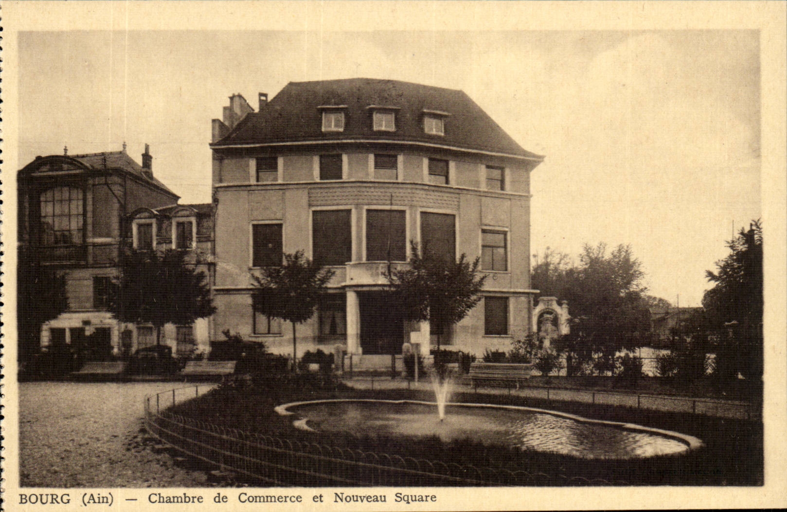 Surroundings of Borough in Bresse CPA Chamber of commerce and new public garden