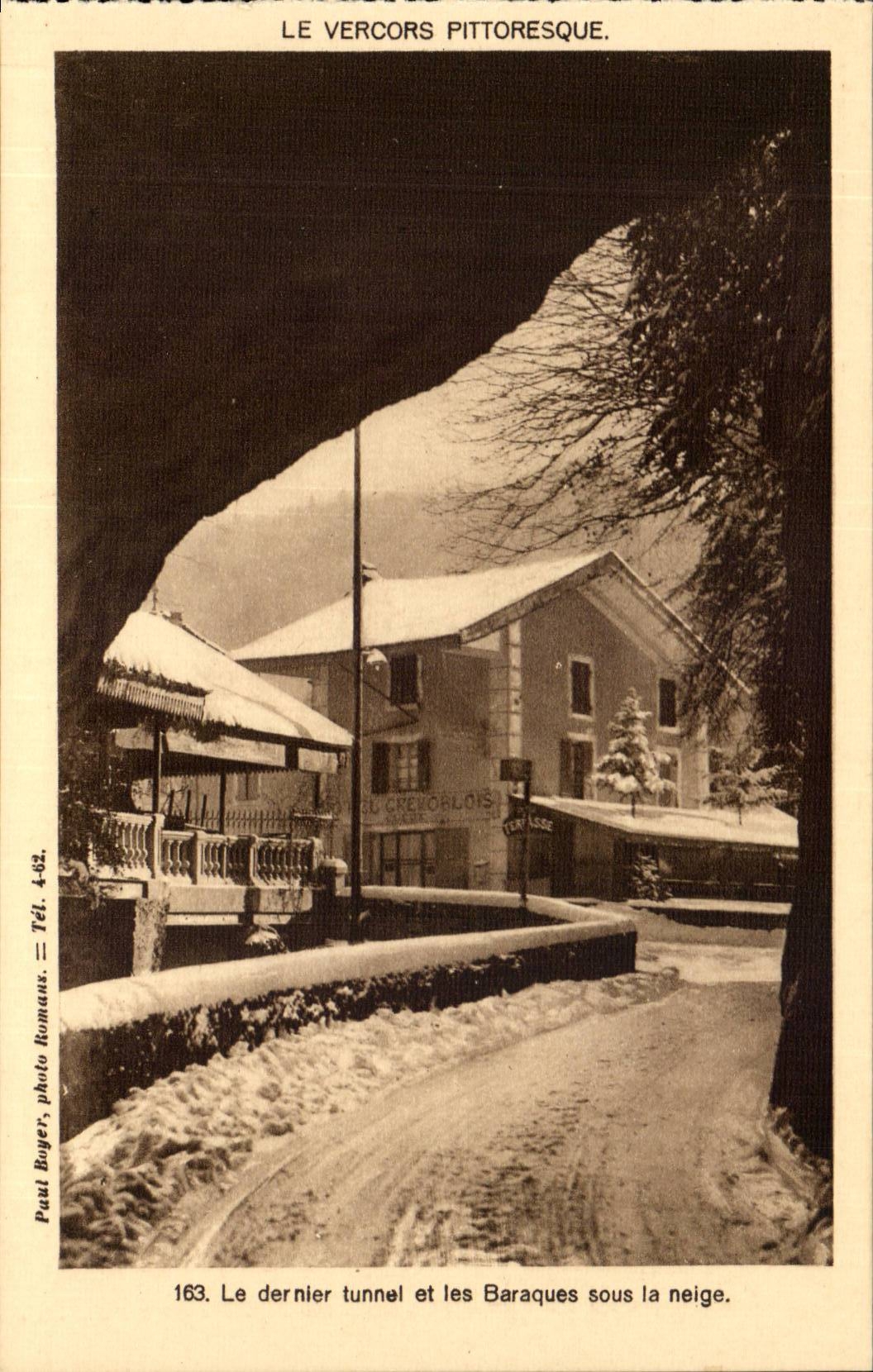 Vercors CPA the last tunnel and huts under snow